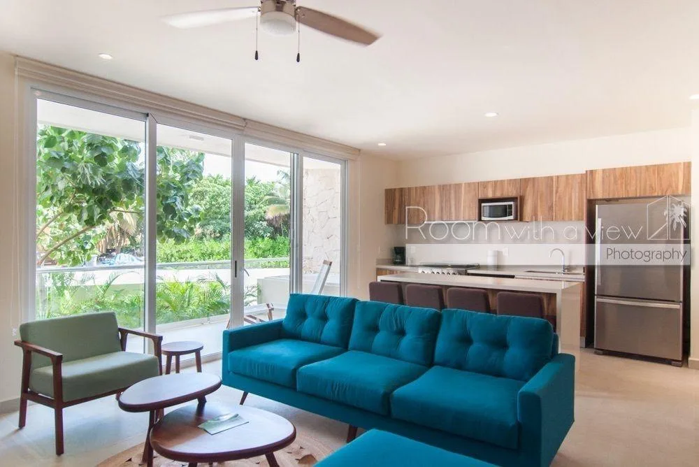 3-Bedroom Beachfront Condo with Private Jacuzzi in Punta Sur, Akumal