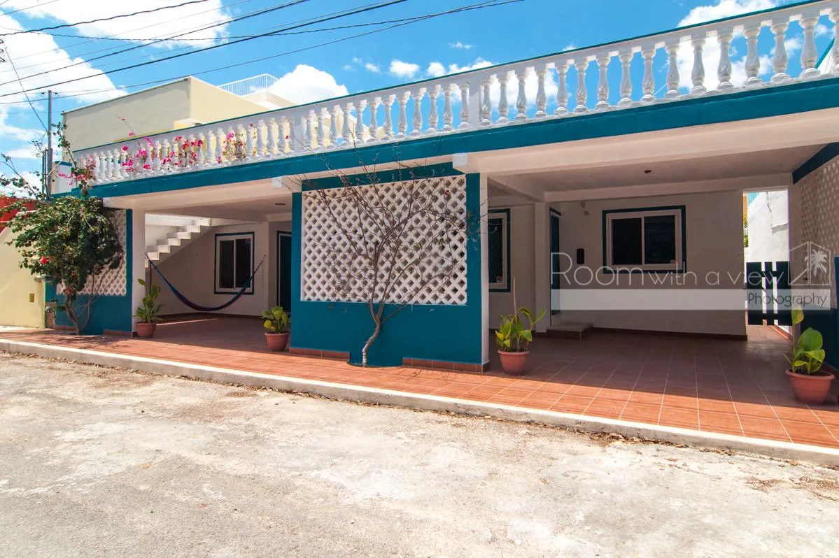 Two-Bedroom Single-Story Home with Walled Garden in Coastal Chan Chemuyil