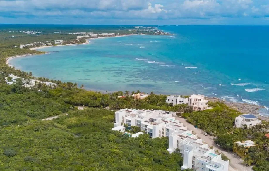 Luxury Penthouse with Two Bedrooms, Private Rooftop Terrace in Akumal's Punta Sur