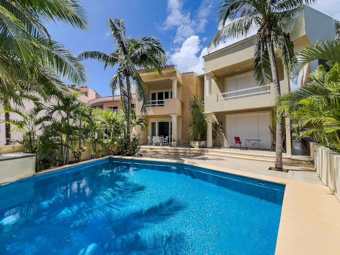 Ground Floor 2-Bedroom Apartment with Lagoon View and Pool Access in Puerto Aventuras