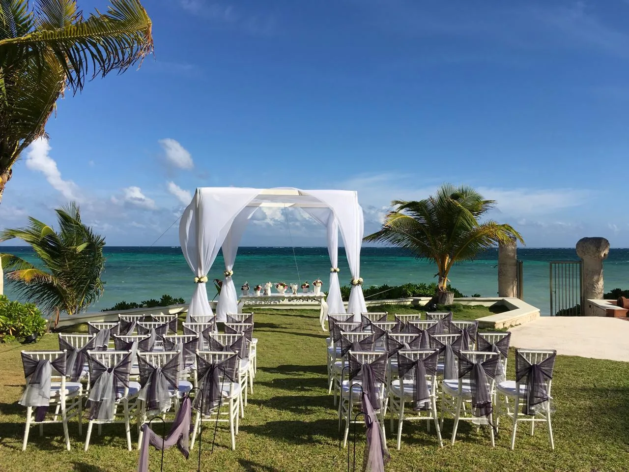 Oceanfront House with 14 Bedrooms in Puerto Morelos, Riviera Maya