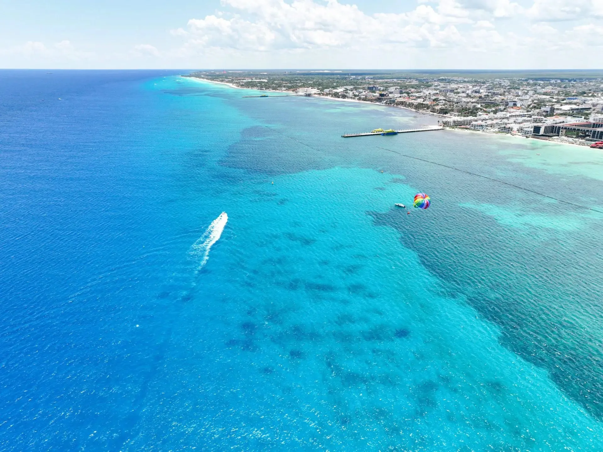 Steps-to-Beach 1-Bedroom Turnkey Condo in Playa del Carmen's Coco Beach with Rooftop Infinity Pool