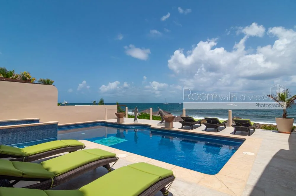 Oceanfront Villa with Private Pool and Guest Casita in Puerto Aventuras, Riviera Maya