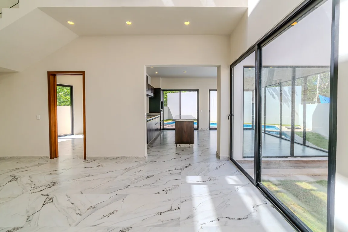 Modern 3-Bedroom House with Private Pool and Primary Suite Terrace in Riviera Maya