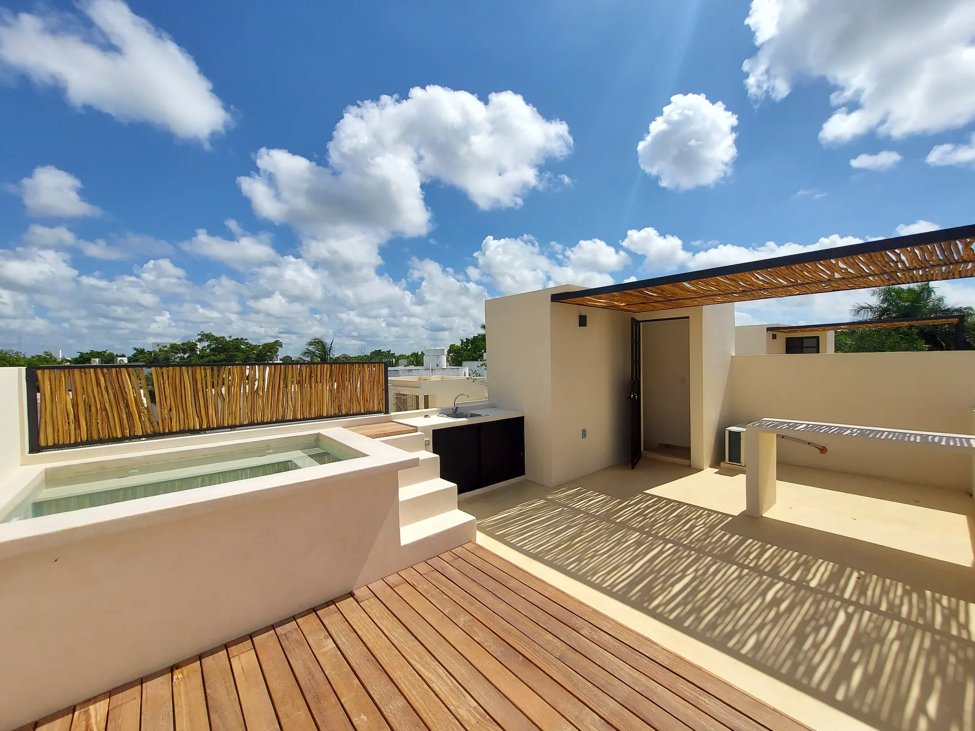 Two-Bedroom House with Plunge Pool and Roof Terrace Near Tulum's Beach and Hotel Zone