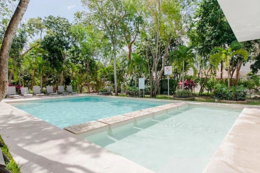 4-Bedroom House in Puerto Morelos with Community Pool and Beach Proximity