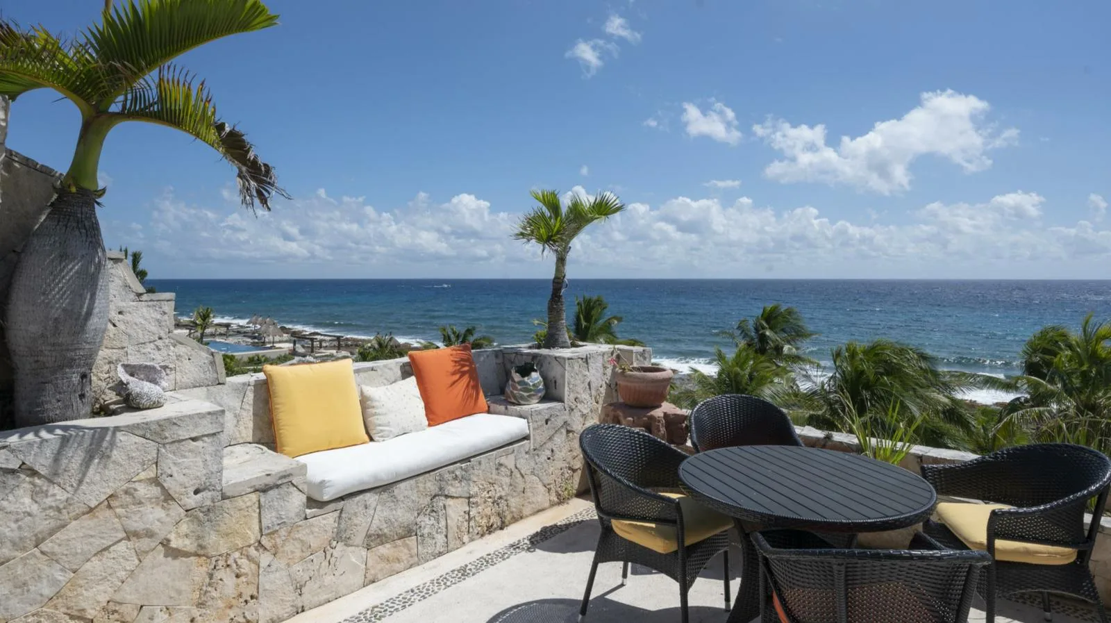 Luxury 4-Bedroom Penthouse with Sea Views and Premium Amenities in Puerto Aventuras, Riviera Maya