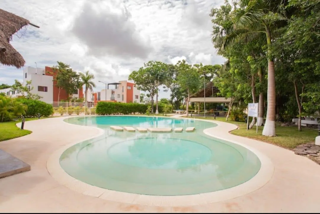 Penthouse with Spectacular Views in Cancún's Residencial Liverté | 2 Bedrooms | Fully Furnished