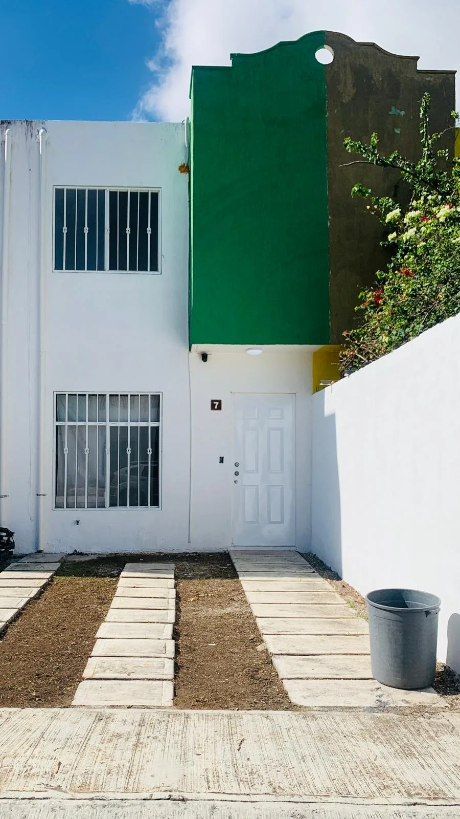 2-Bedroom Condo in Cancun's Las Americas with Green Areas and Sports Facilities