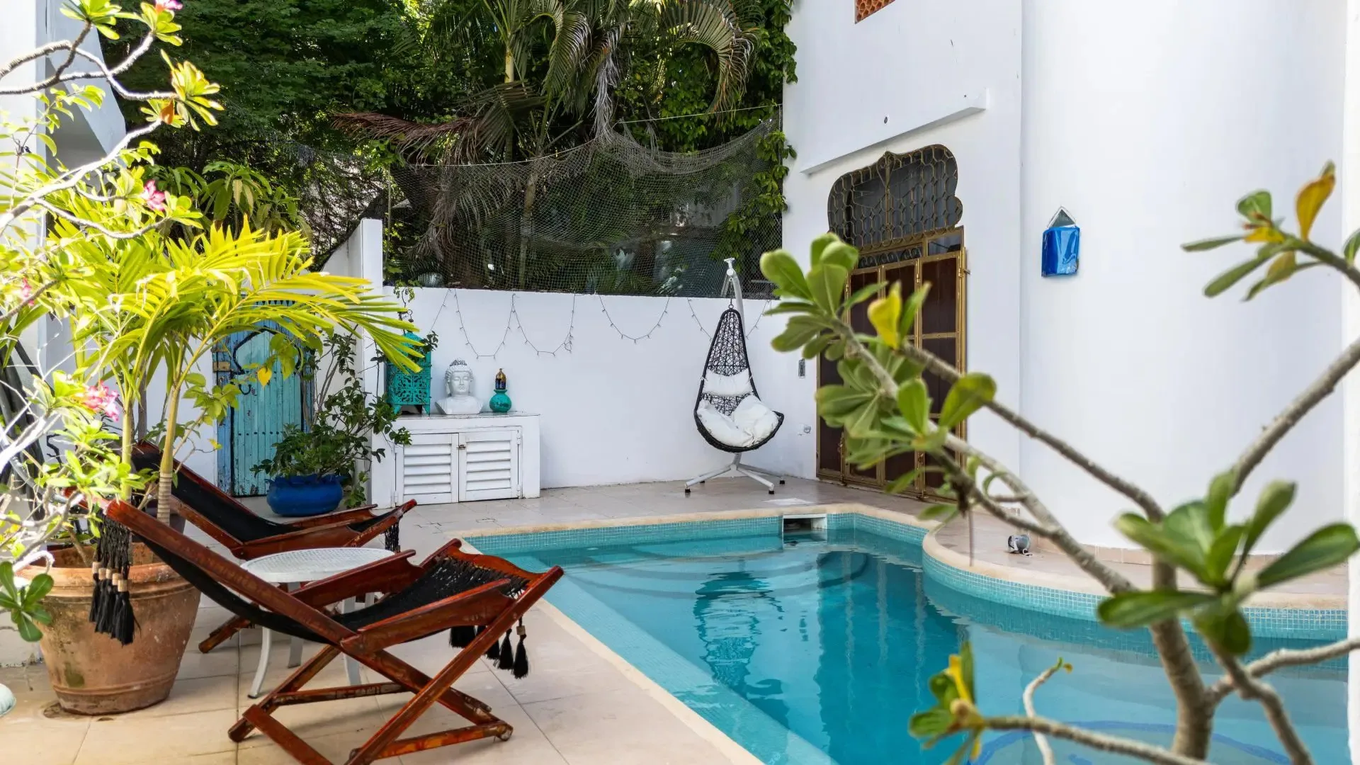 Gated Community Compound with 3-Bedroom Home, Three Apartments, Private Pool, and Rooftop Jacuzzi in Downtown Playa del Carmen