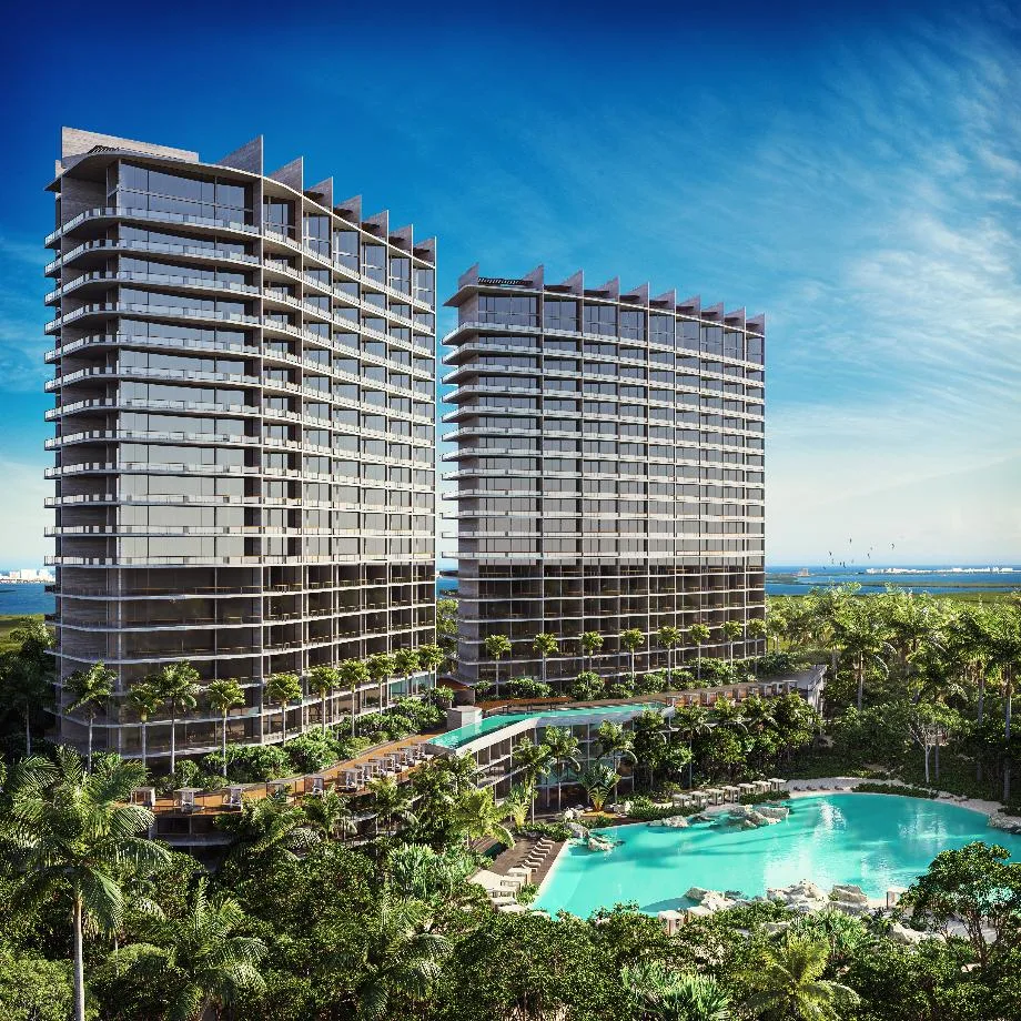 Luxury Cancún Residential Community with Expansive Artificial Lagoon and Prime Location