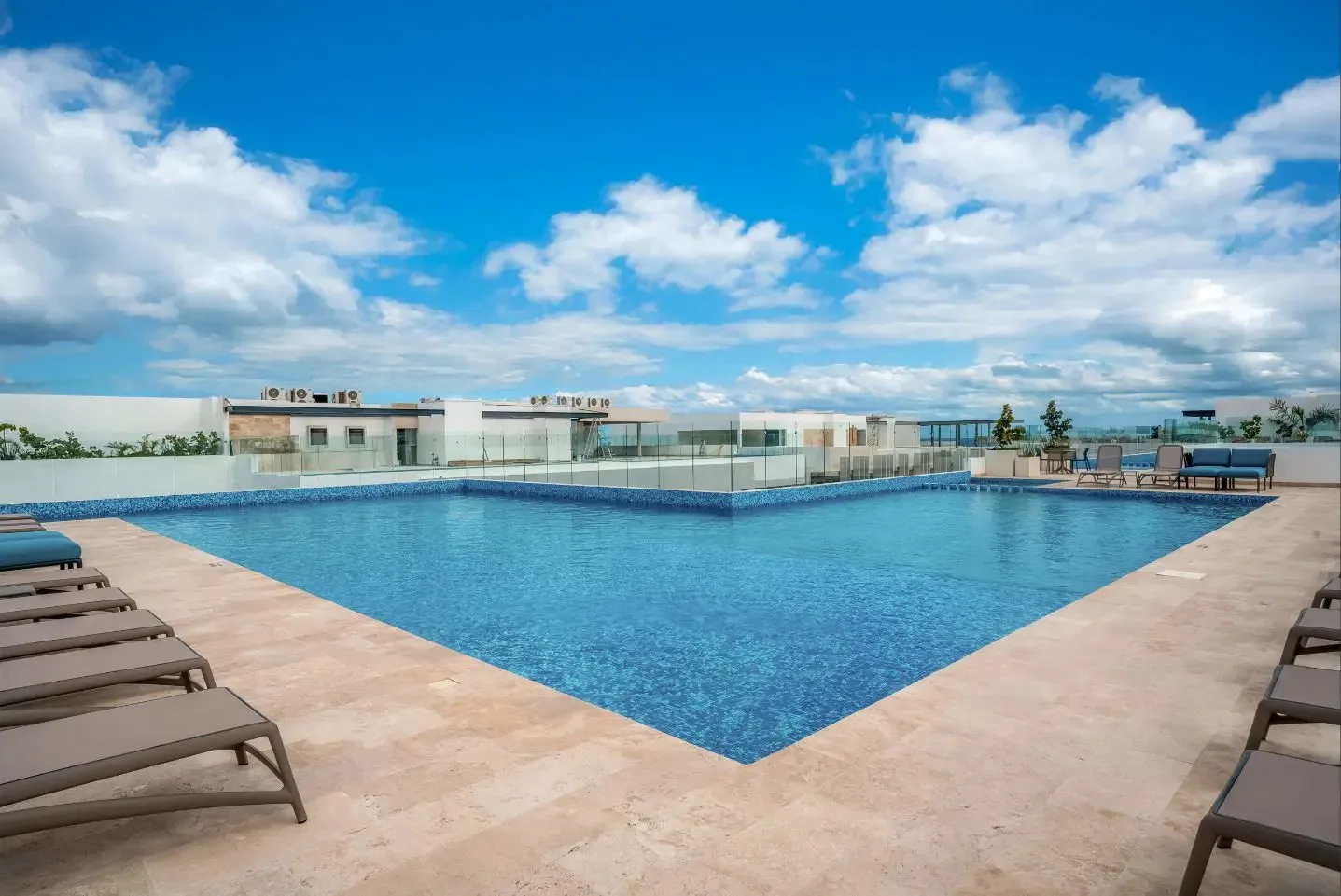 Modern 1-Bedroom Turnkey Condo with Resort Amenities in Downtown Playa del Carmen
