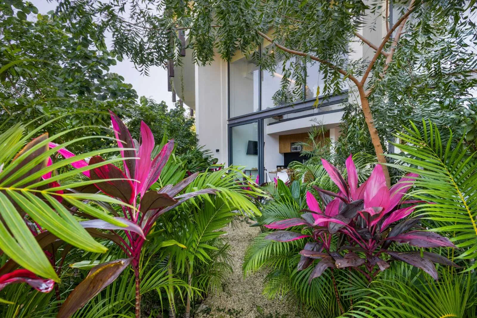 Contemporary 57m² Loft with Private Terrace in Playa del Carmen's Místiq Garden 2