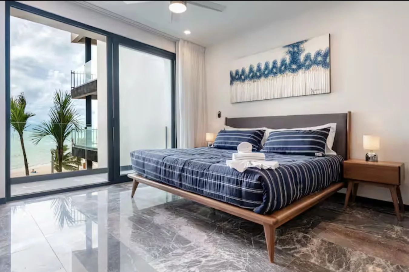 Oceanfront Studio with Infinity Pool and Caribbean Views in Playa del Carmen