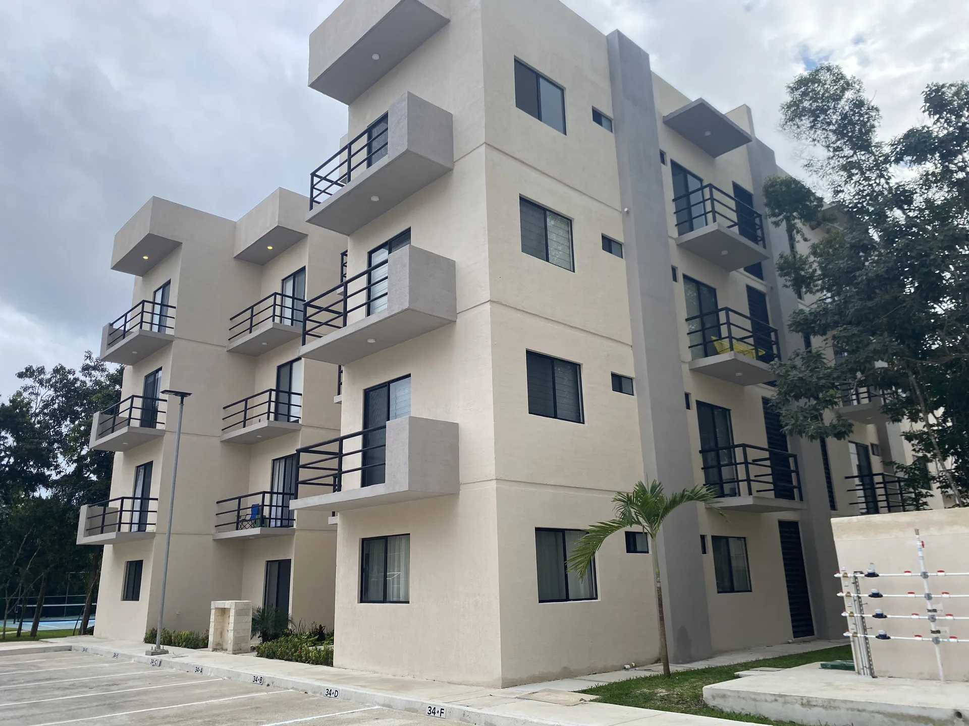 Two-Bedroom Apartments and Roof Garden Penthouses in Puerto Morelos with Resort-Style Amenities