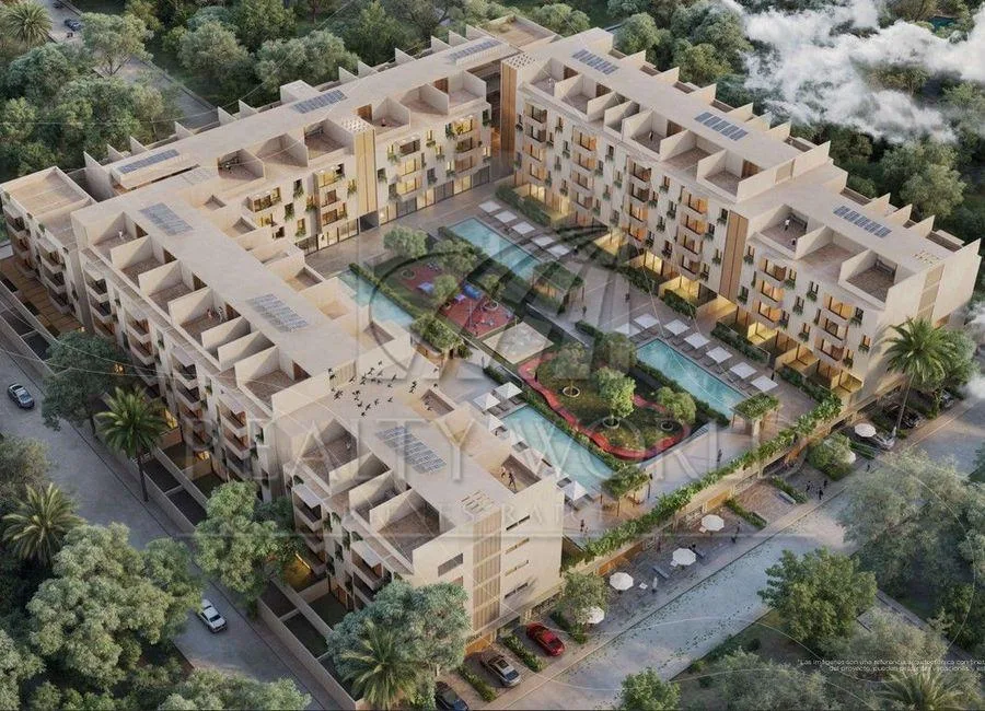 Residential Development on Av. Huayacán in Cancún Featuring Multiple Unit Types, Pools, and Family Amenities