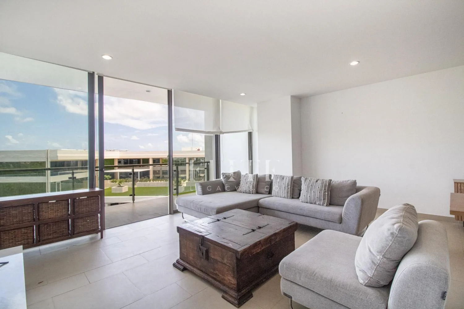 1-Bedroom Condo with Sea and Golf Course Views in Puerto Cancun, Cancun