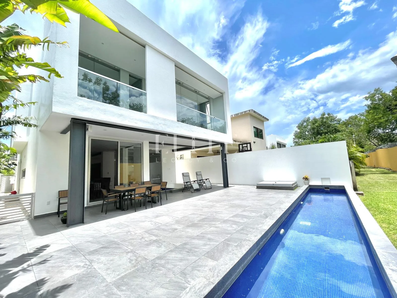 4-Bedroom Rental Residence with Private Pool and Lake Access in Residencial Lagos del Sol, Cancún