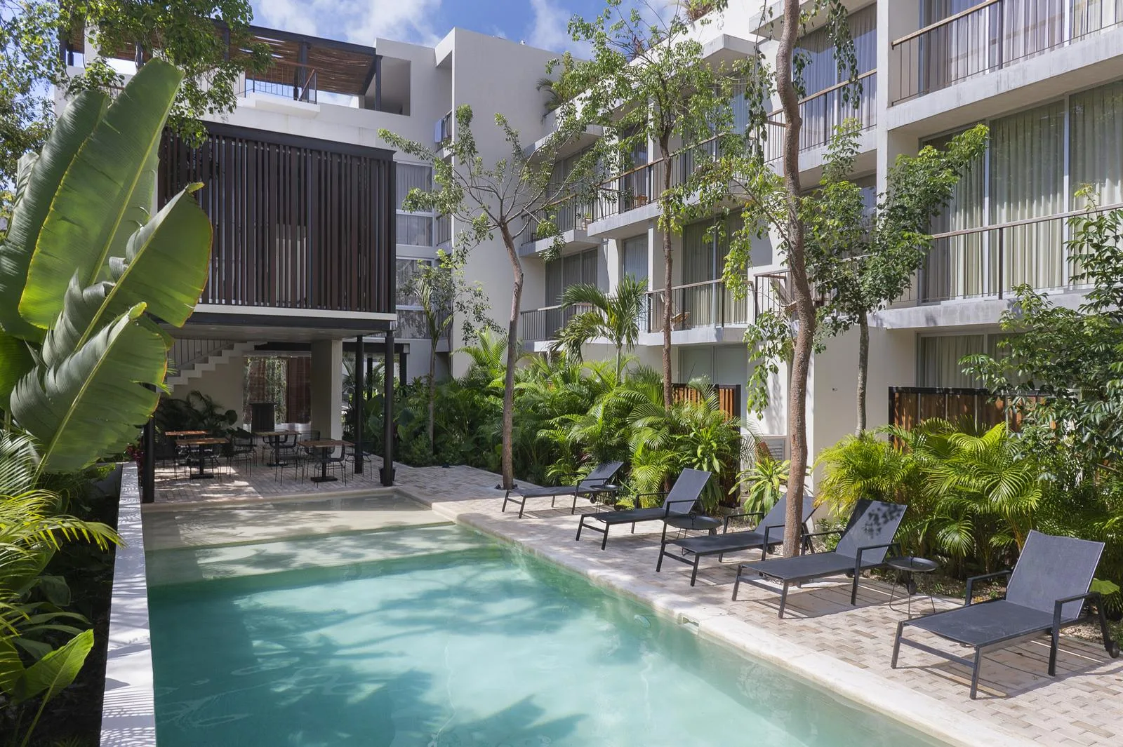 Spacious Studios with Immediate Availability in the Heart of Tulum