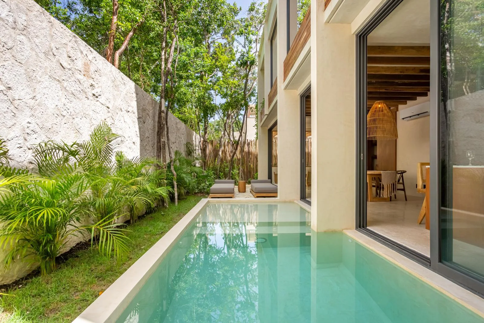 Eco Villas in Tulum Jungle: Sustainable Community with Jungle Views and Comprehensive Amenities