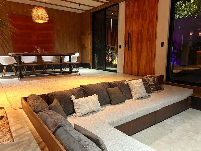 4-Bedroom Furnished House with Private Pool and Terrace