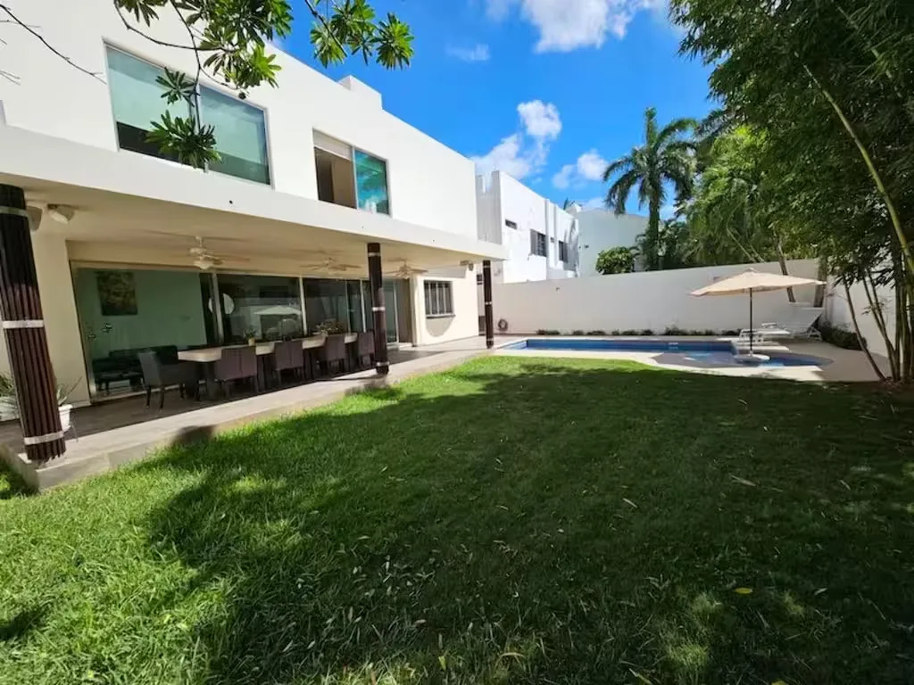 Modern 4-Bedroom Residence with Premium Finishes in Villamagna, Cancún