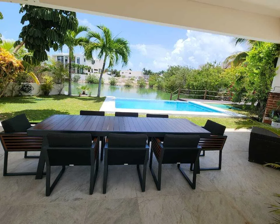 Luxury 3-Bedroom House in Prestigious Isla Dorada, Cancun Hotel Zone