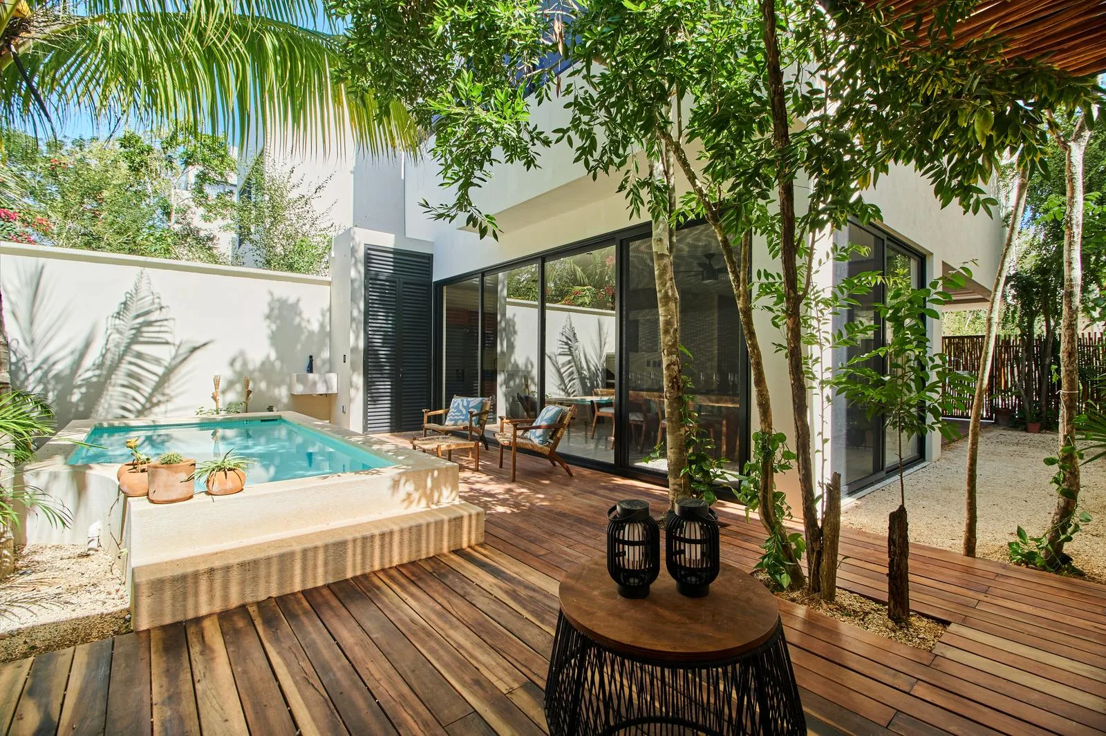 Modern 3-Bedroom House with Private Pool and Roof Garden in Tulum