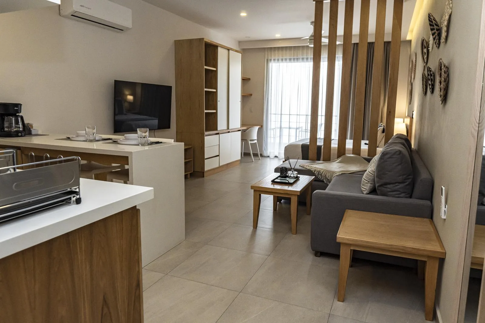 Playa del Carmen Apartment with Modern Design and Rooftop Amenities