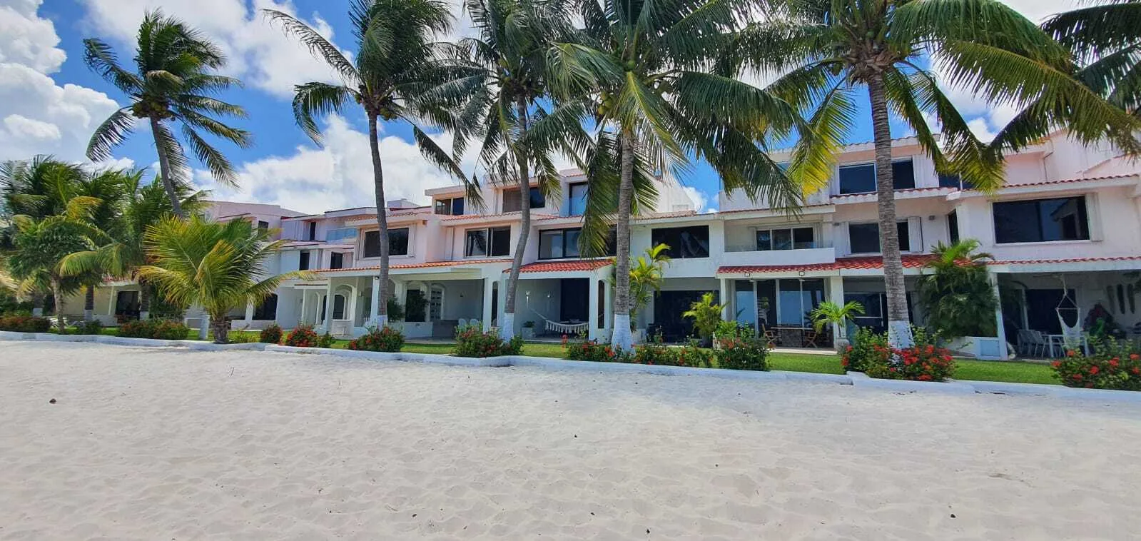 5-Bedroom Home with Sea Views and Private Beach Access in Prime Coastal Location