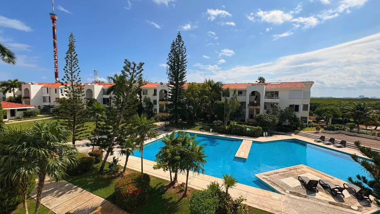 2-Bedroom Condo with Pool Views and Direct Lagoon Access in Cancun's Hotel Zone