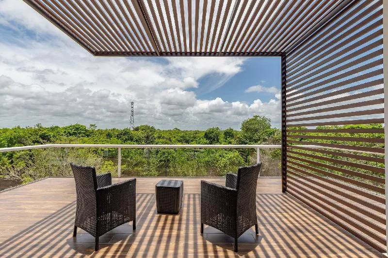 Luxury 3-Bedroom Penthouse with Private Rooftop Pool in Bahía Príncipe Resort