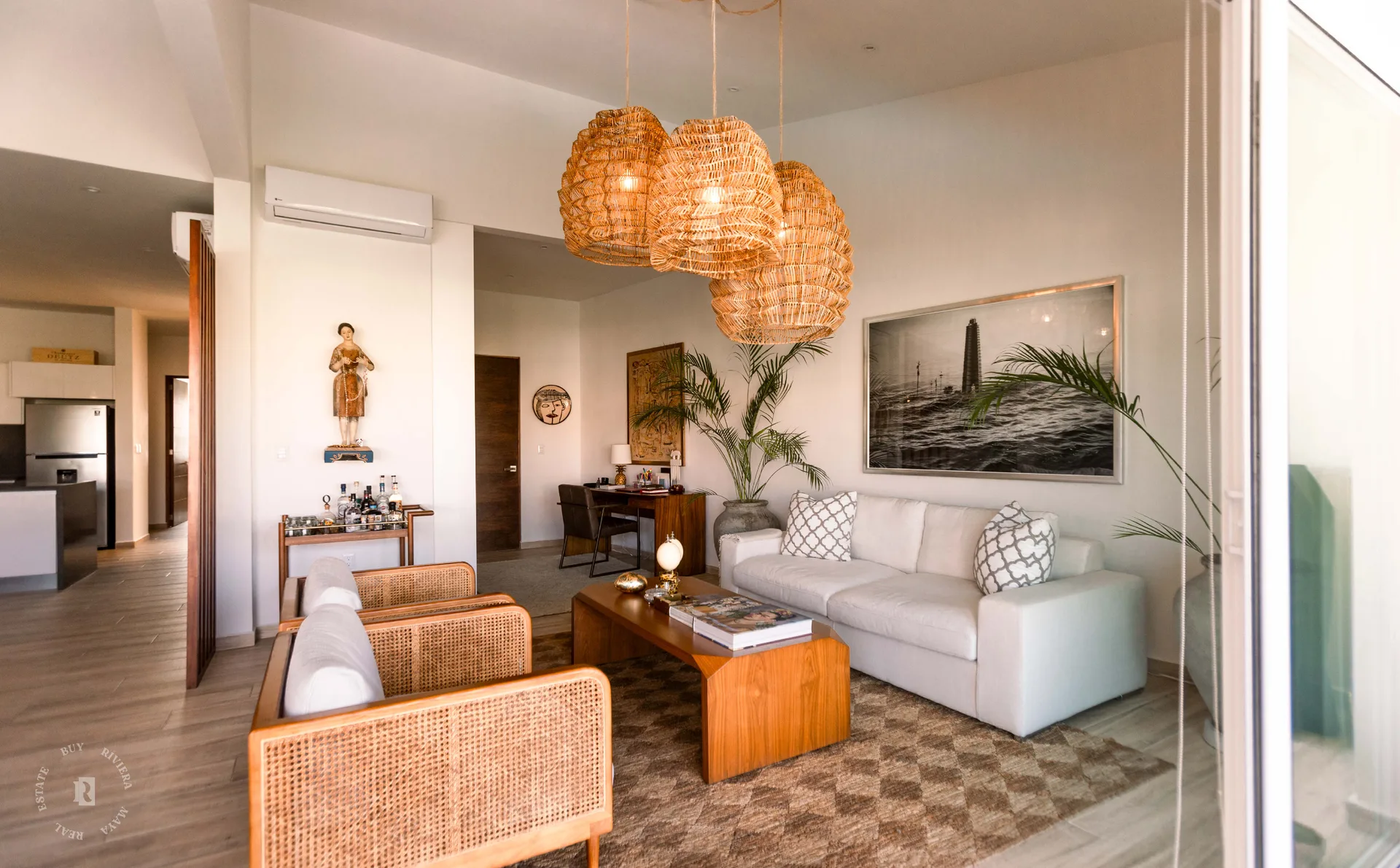 Penthouse with Two Bedrooms, Luxury Finishes, and Lagoon Views in Puerto Aventuras